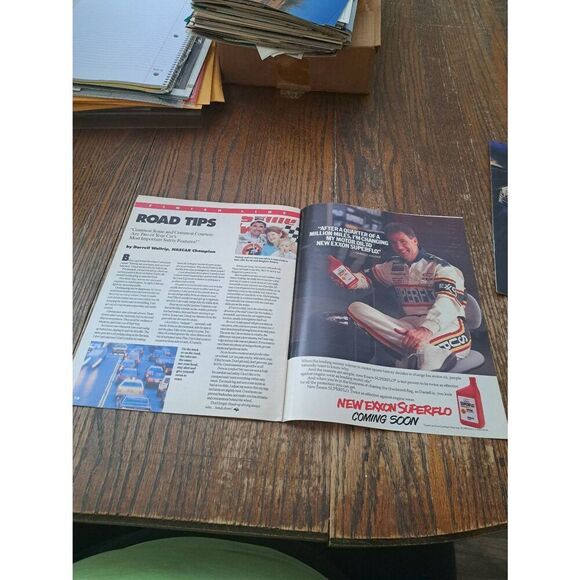 Lot of 2 Days of Thunder Family Fun Books 1990 NASCAR Paramount Exxon Promo - Picture 11 of 12